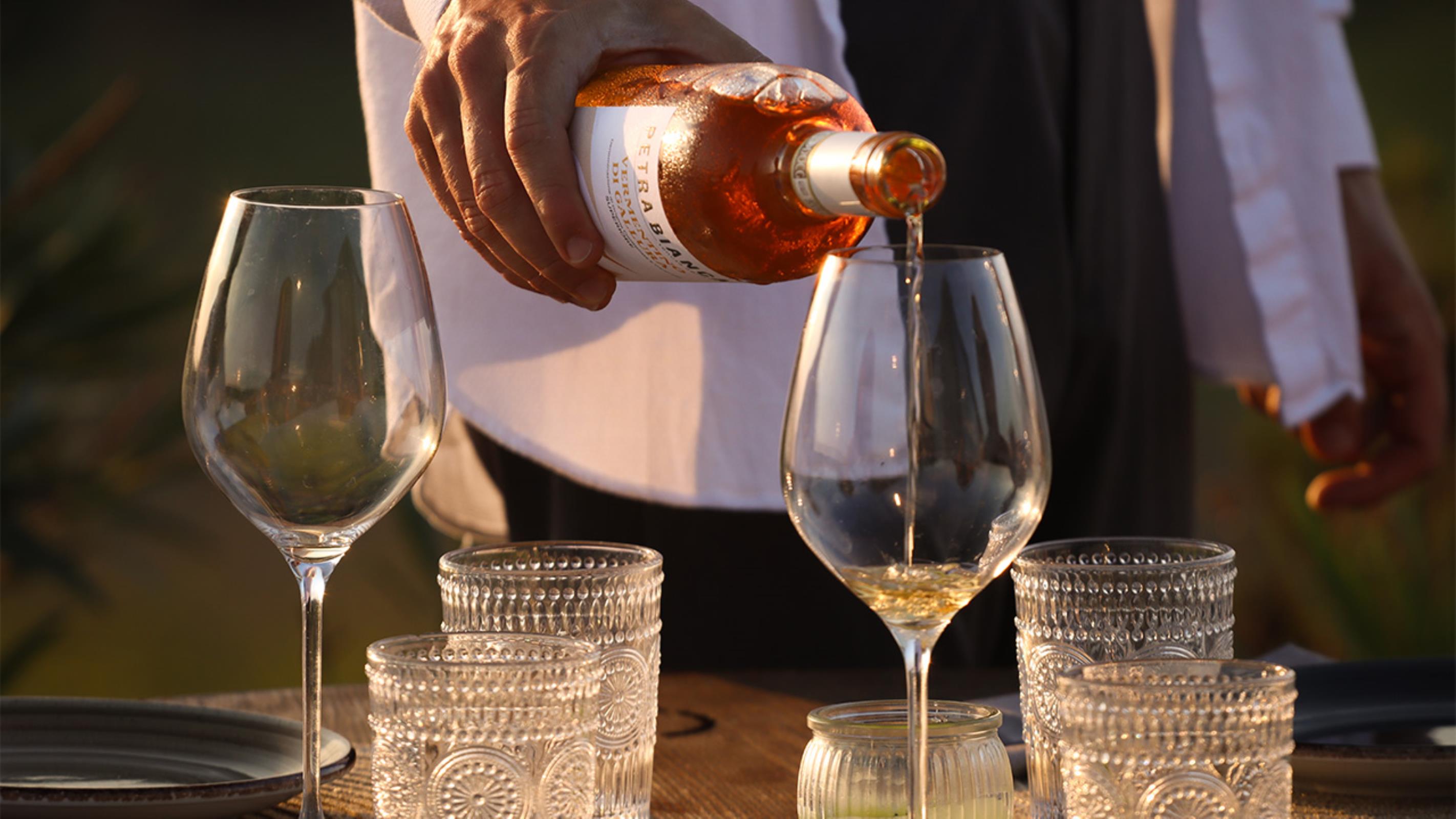 Picnic in the Vineyard - Petra Bianca